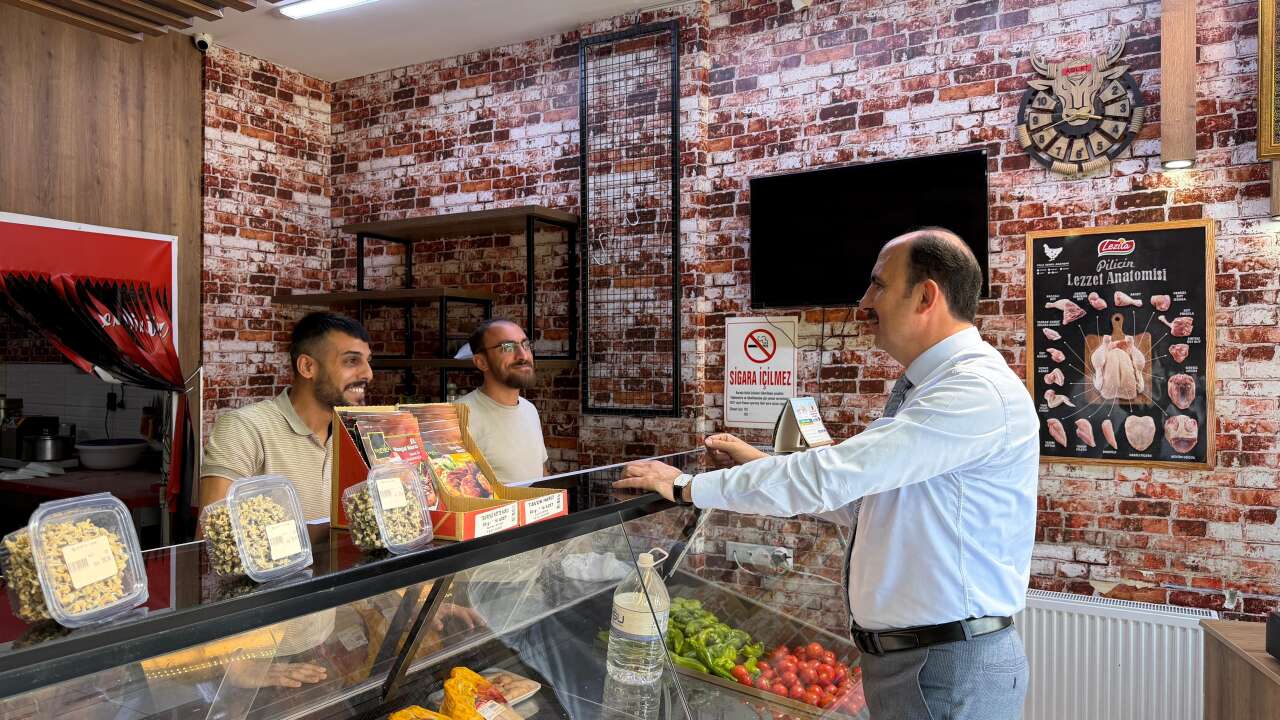 Başkan Altay Konya’da pazara çıktı 6